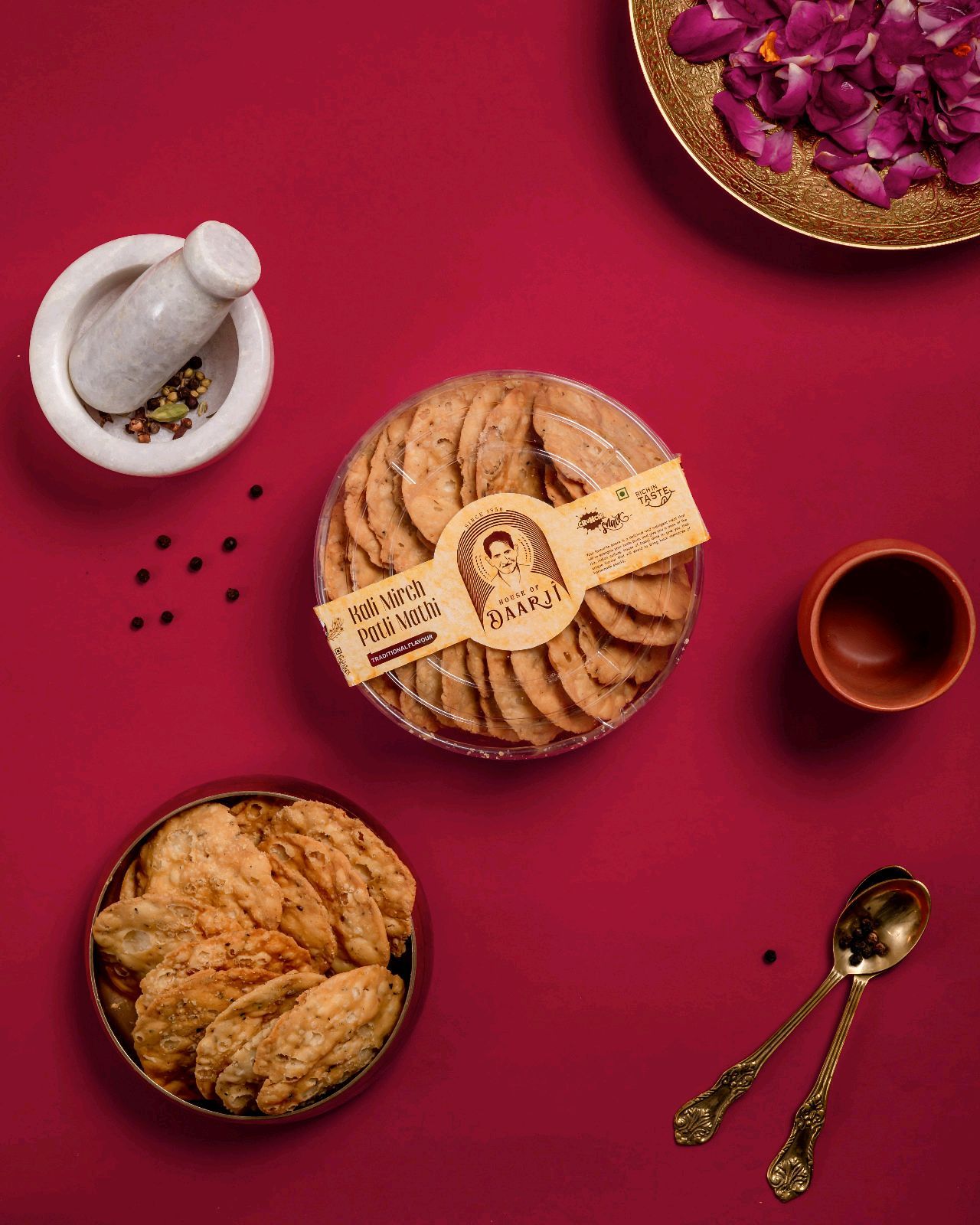 Crafting Cravings, Capturing Flavor: Where packaging becomes an ART!

Step into a world where design entices, and every snack is a story waiting to be told... 
.
.
Our canvas is a bag, our colors are flavors, and through expert packaging designs, taking into consideration a number of critical factors such as the audience of the product in question, expressing that personal touch and the strategy to capture an even higher percentage of potential clients that you sure don't want missing out on your great product, as well as capturing the essence of the brand with delectable photoshoots such as the one you see! 

And in this case, we turn snacks into irresistible adventures that do justice to a culturally enriched brand like House of Daarji and its legacy that spans decades! 
.
.
.
.
.
.
#brandbuilding #design #branddesign #socialmedia #houseofdaarji #ourbrand #creativeagency #marketingagency #brandidentity